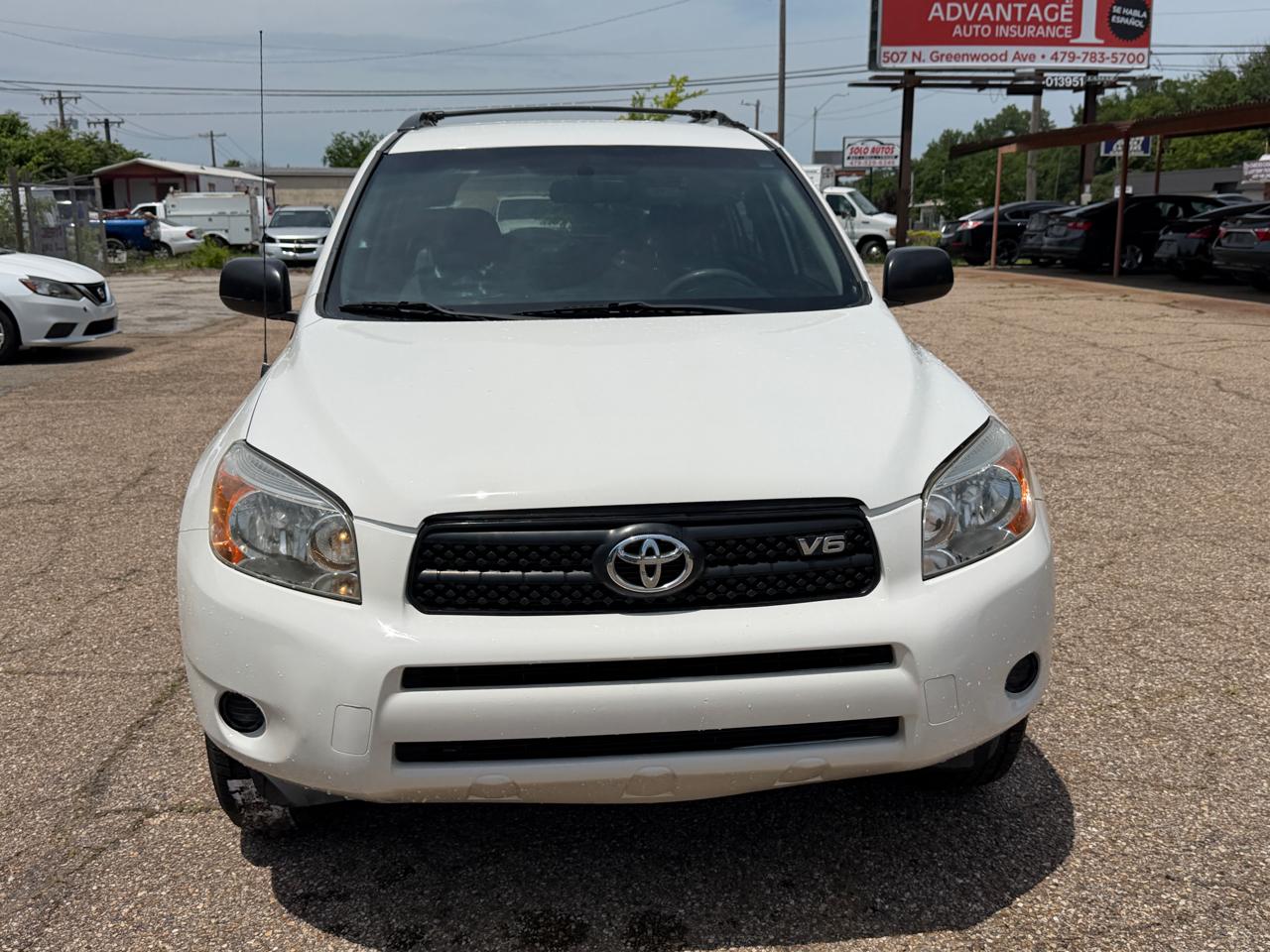 Toyota RAV4 Base V6 2WD 2007