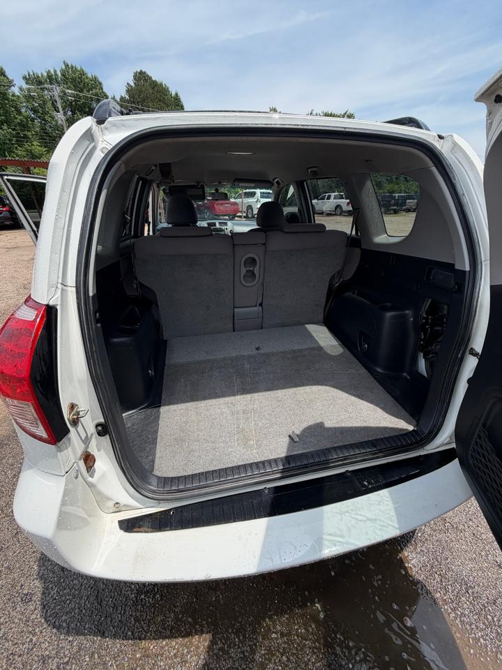 Toyota RAV4 Base V6 2WD 2007