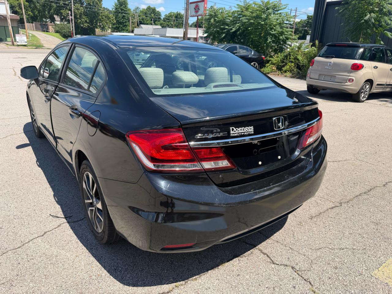 Honda Civic EX Sedan 5-Speed AT 2013