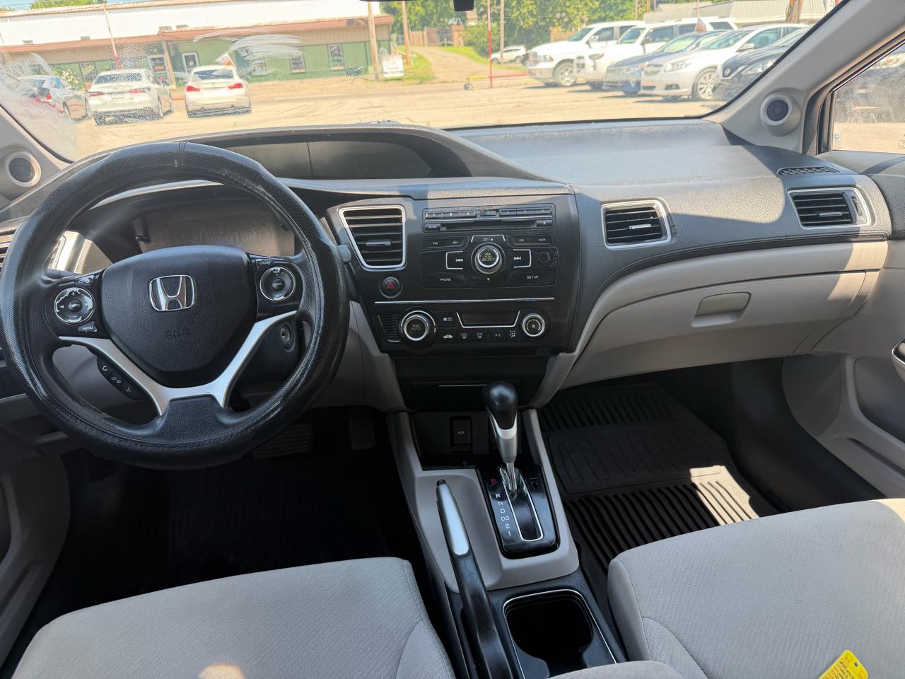 Honda Civic EX Sedan 5-Speed AT 2013