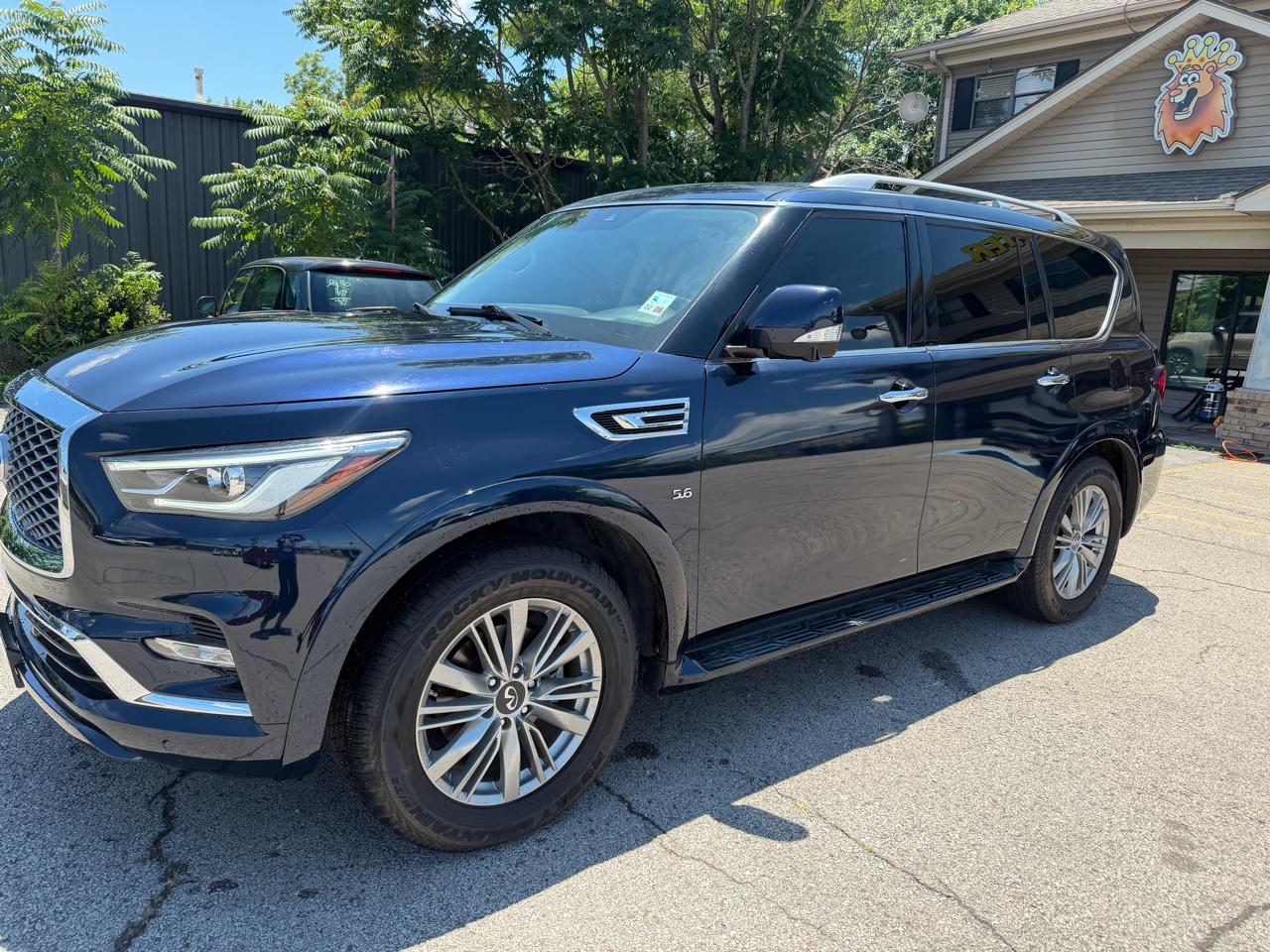 Infiniti QX80 LUXE 2020