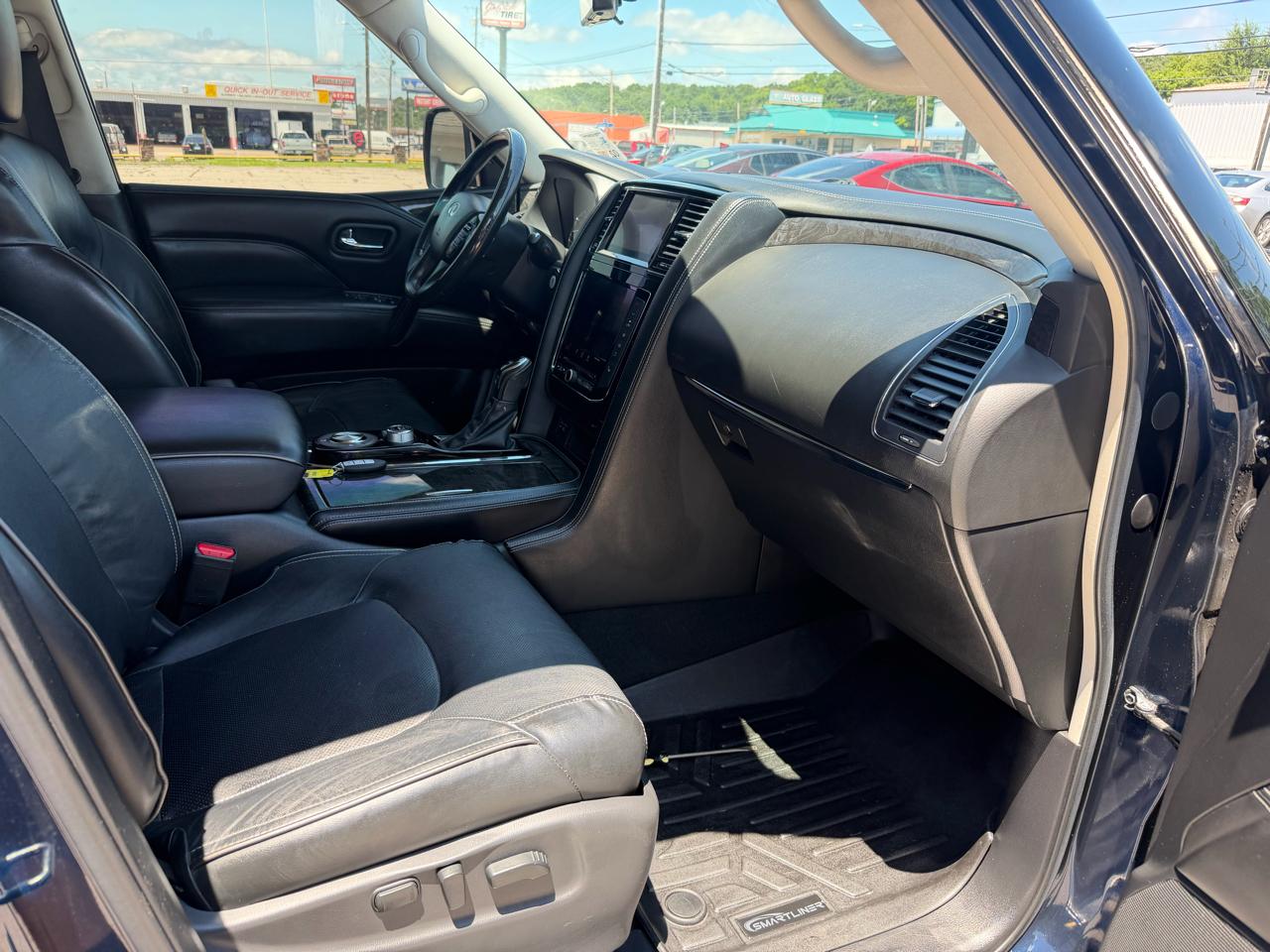 Infiniti QX80 LUXE 2020