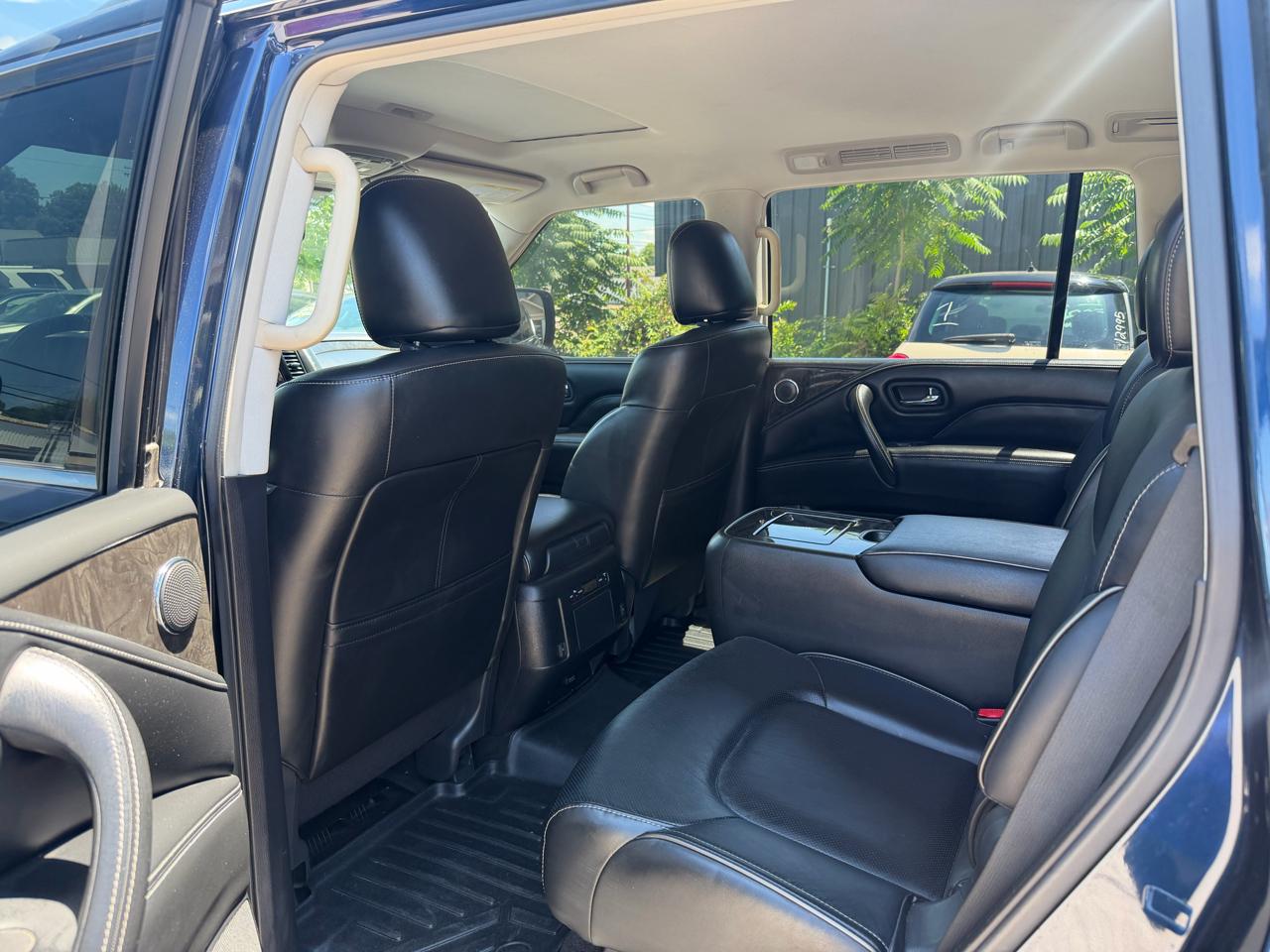 Infiniti QX80 LUXE 2020