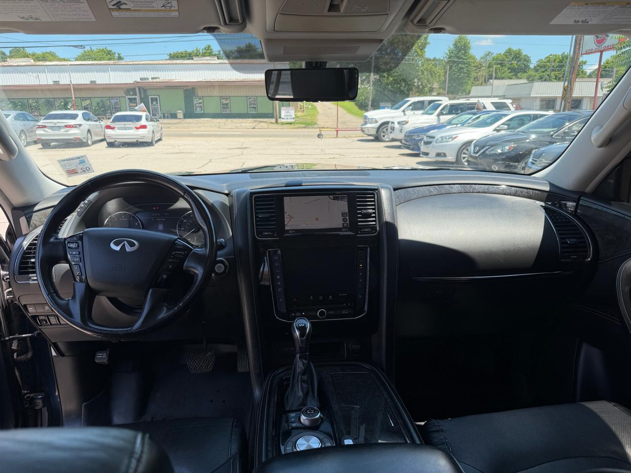 Infiniti QX80 LUXE 2020