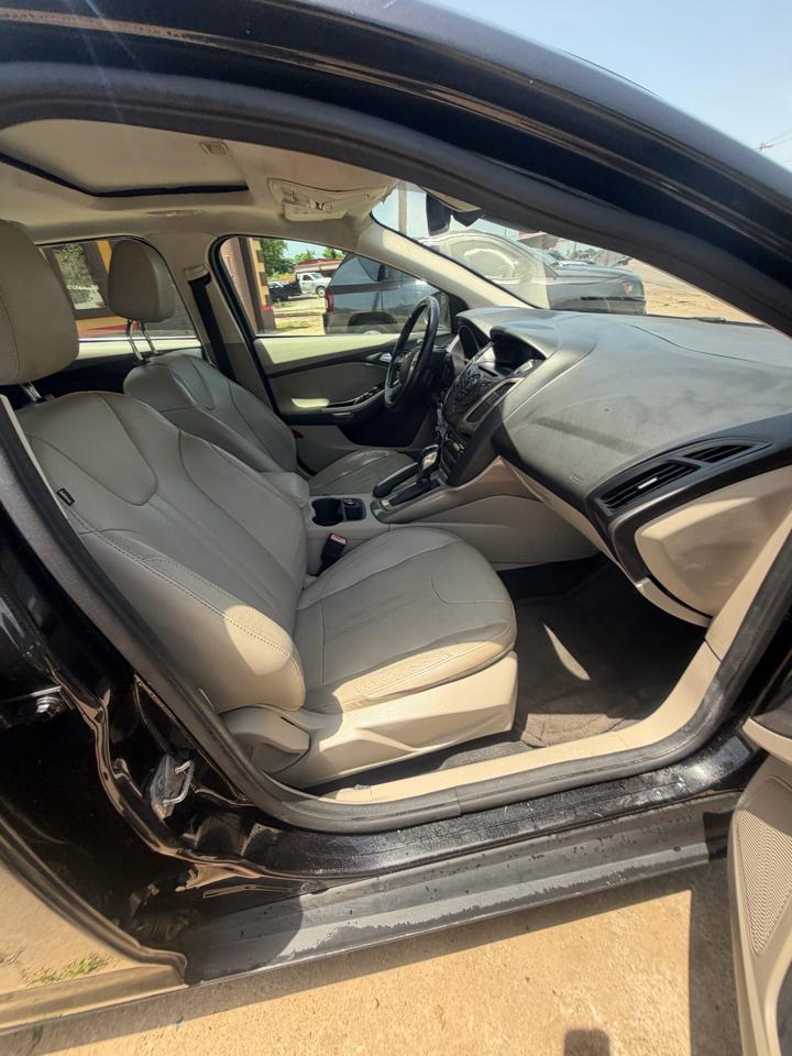 Ford Focus SEL 2012
