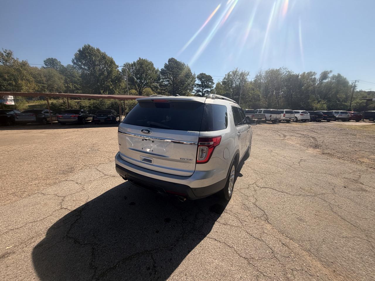 Ford Explorer XLT FWD 2014
