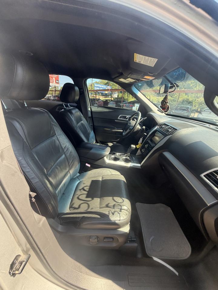 Ford Explorer XLT FWD 2014