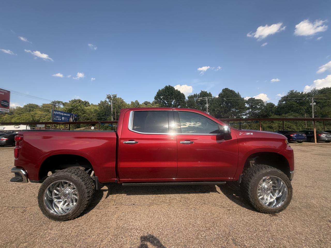 Chevrolet Silverado 1500 LTZ Crew Cab 4WD 2021