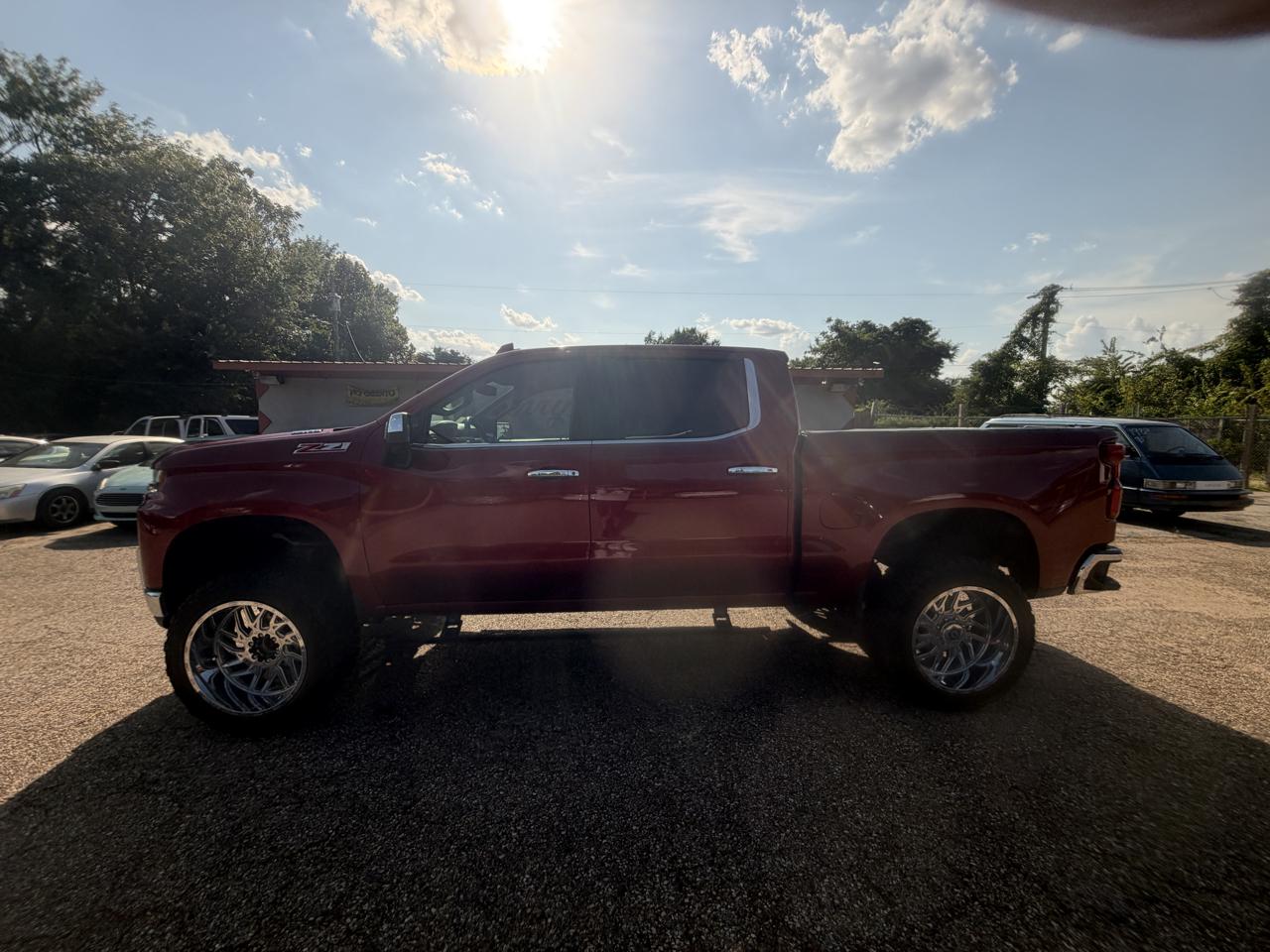 Chevrolet Silverado 1500 LTZ Crew Cab 4WD 2021