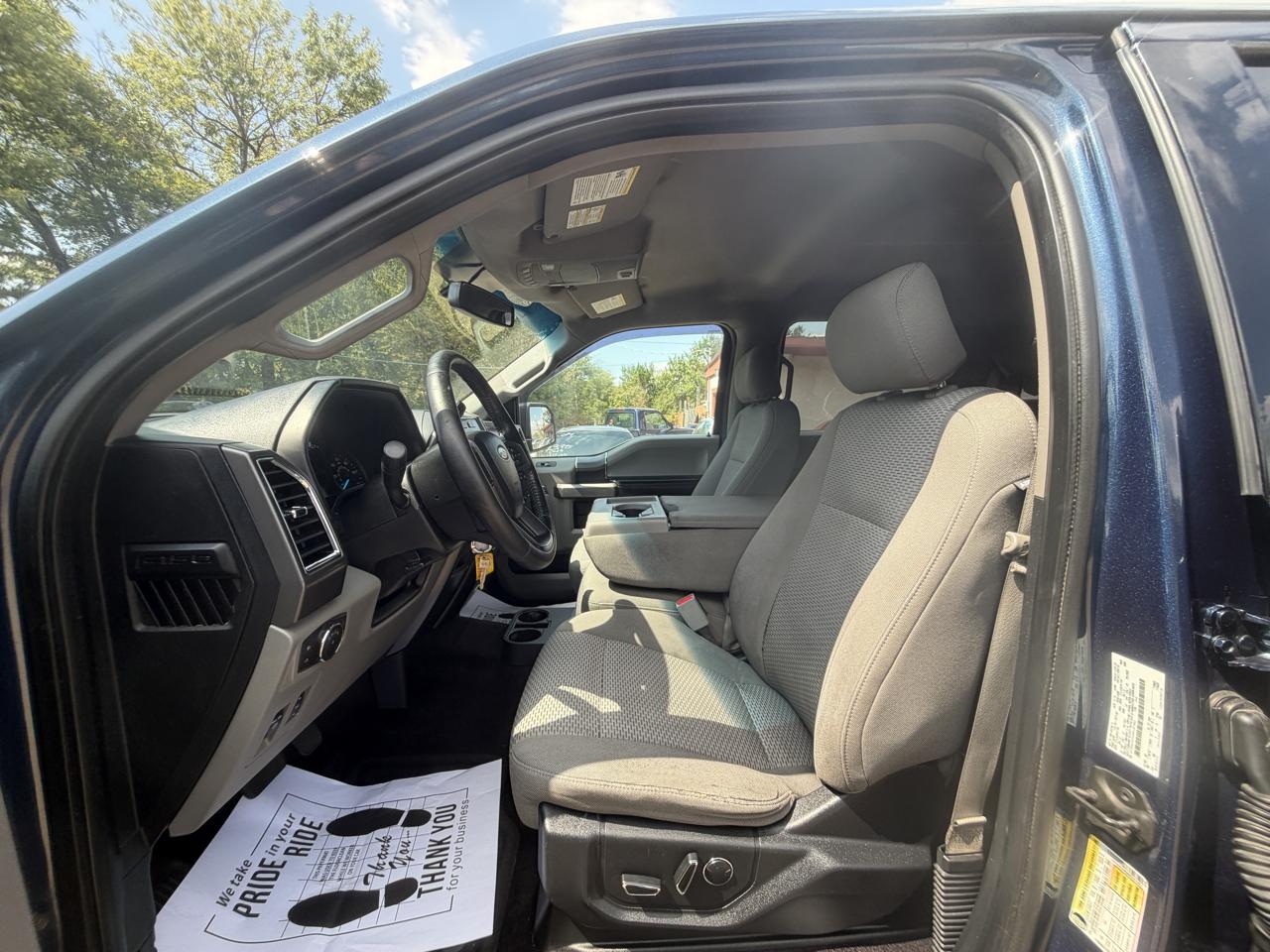 Ford F-150 Lariat SuperCrew 6.5-ft. Bed 4WD 2017