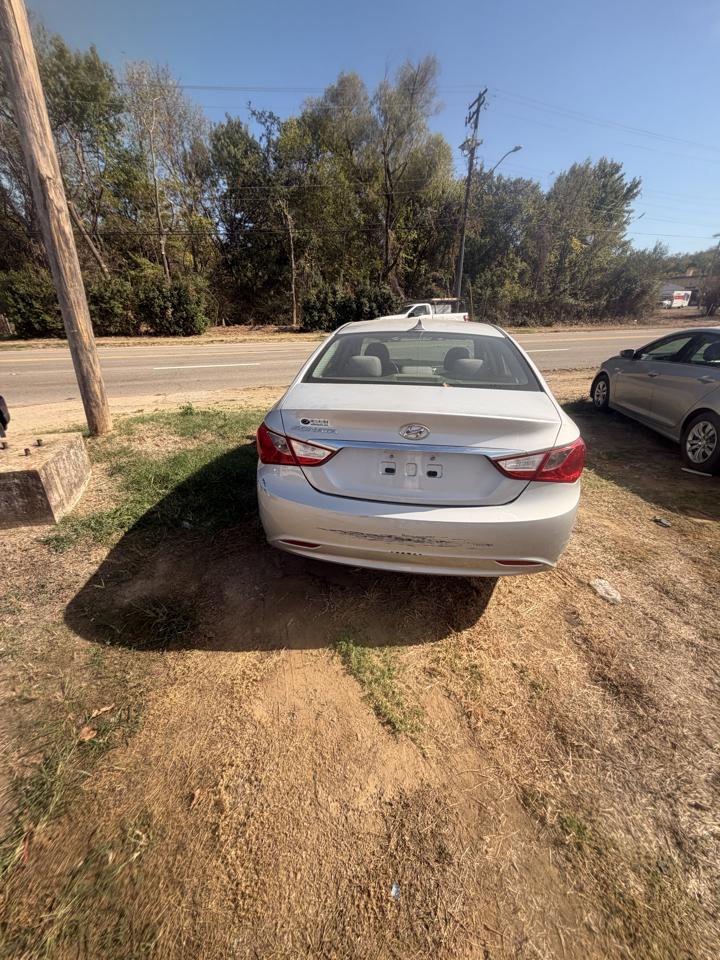 Hyundai Sonata GLS Auto 2011