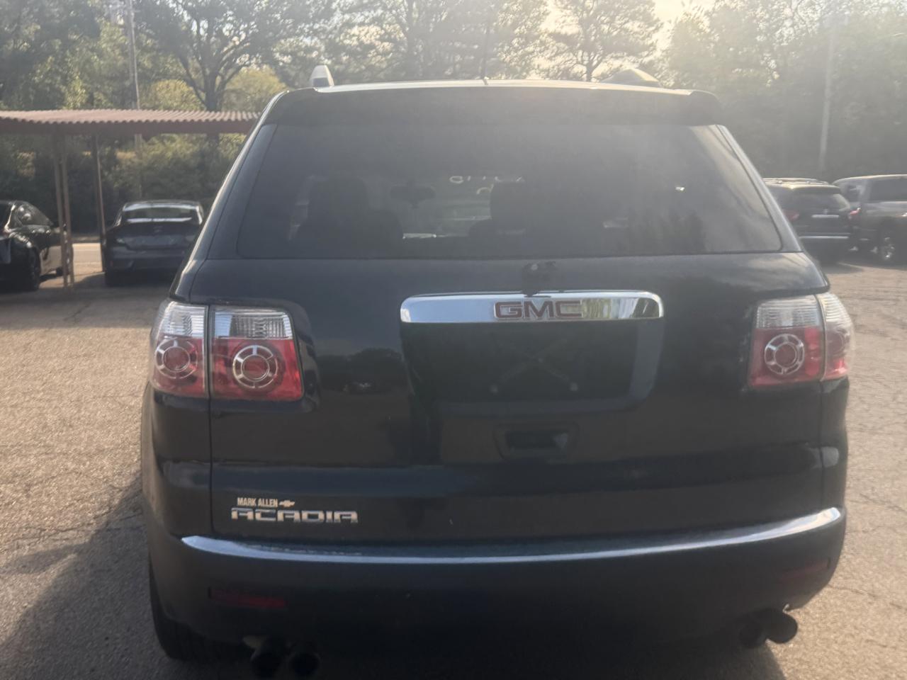 GMC Acadia SLE-1 FWD 2012