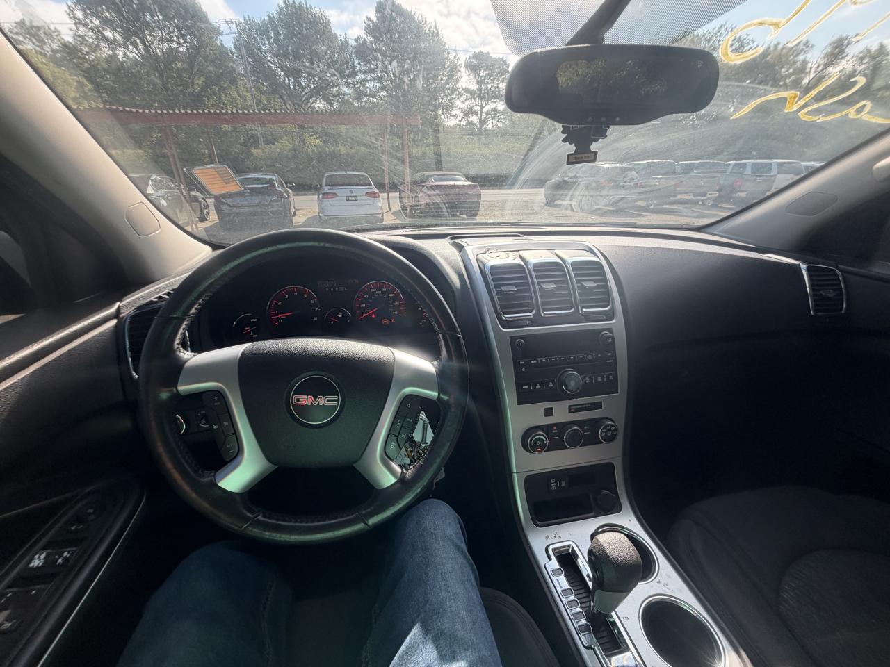 GMC Acadia SLE-1 FWD 2012