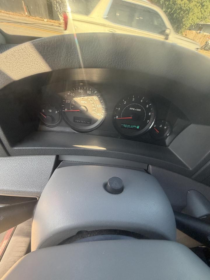 Jeep Grand Cherokee Laredo 4WD 2005