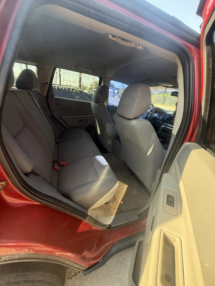 Jeep Grand Cherokee Laredo 4WD 2005