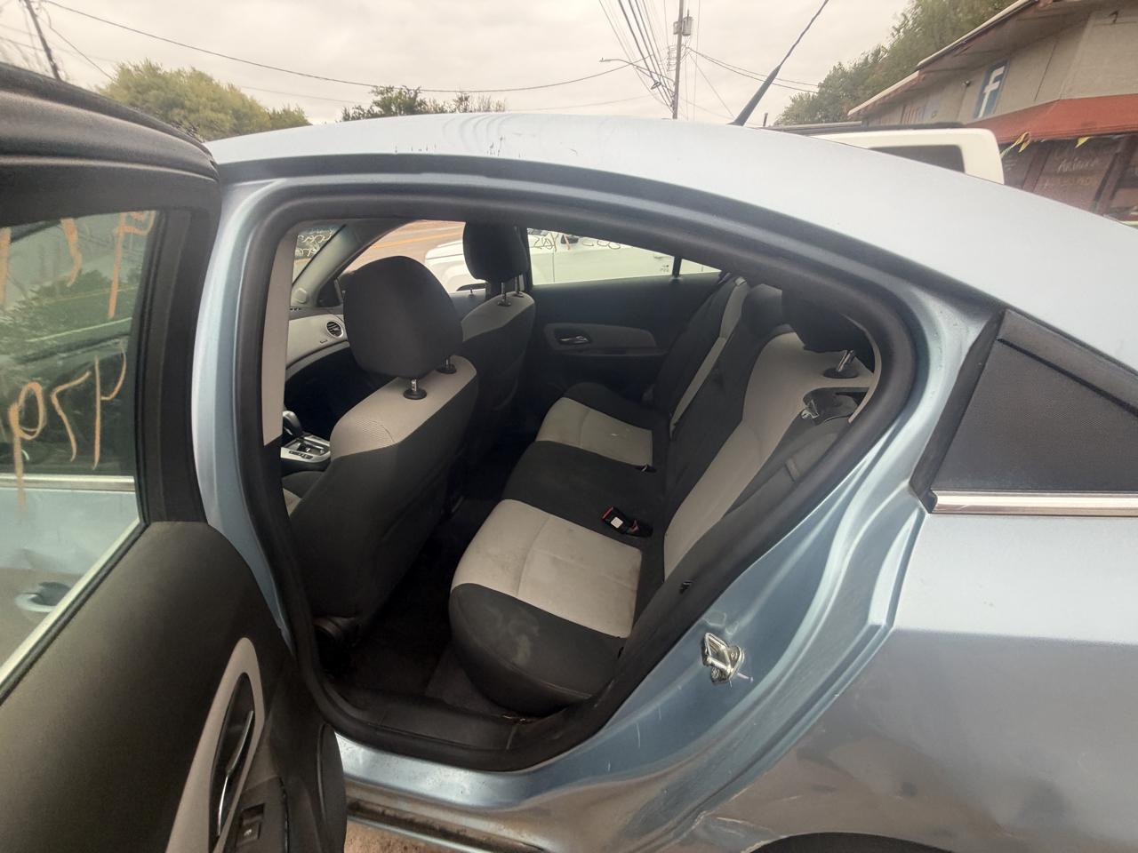 Chevrolet Cruze 2LS 2011