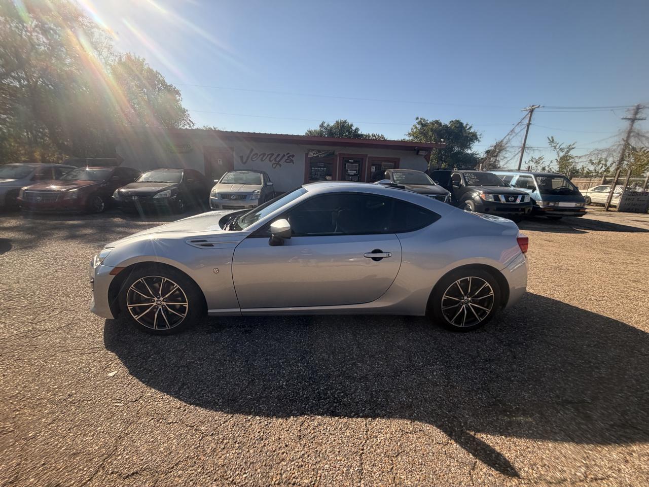 Toyota 86 Base 6A 2020