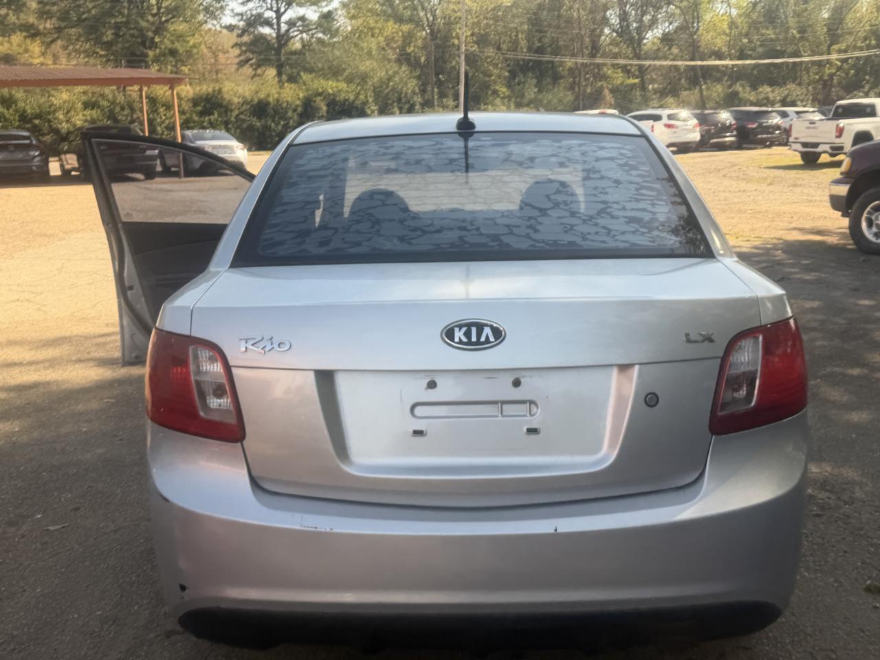 Kia Rio Base 2010