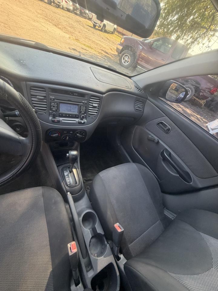 Kia Rio Base 2010