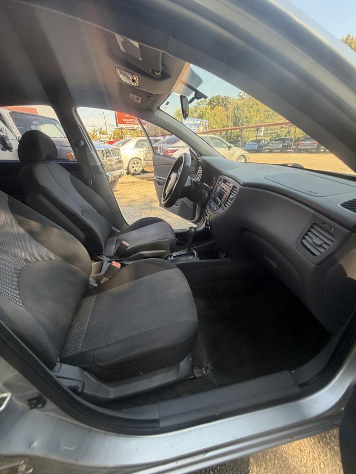 Kia Rio Base 2010