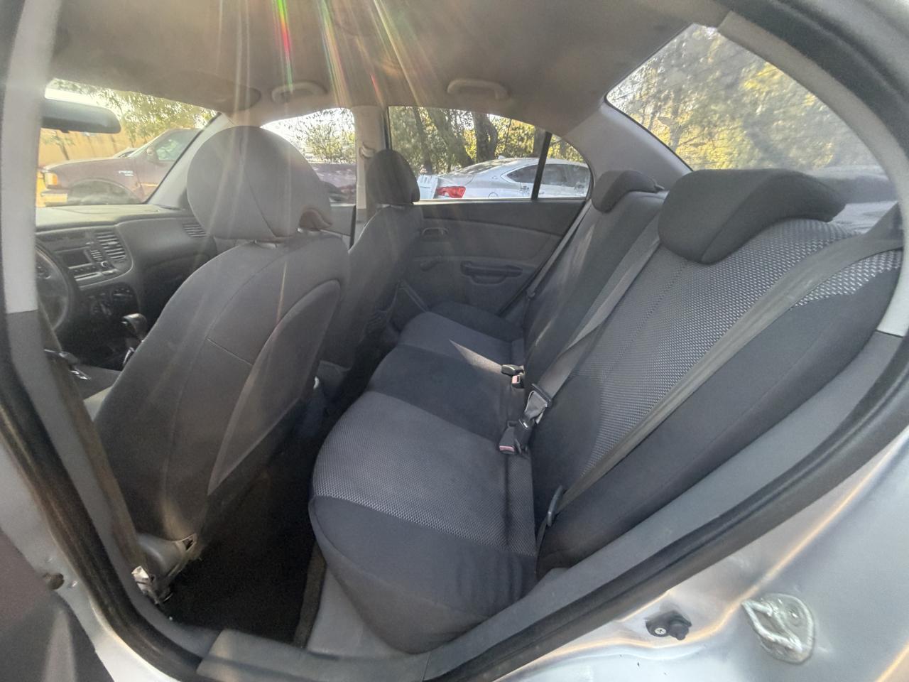 Kia Rio Base 2010
