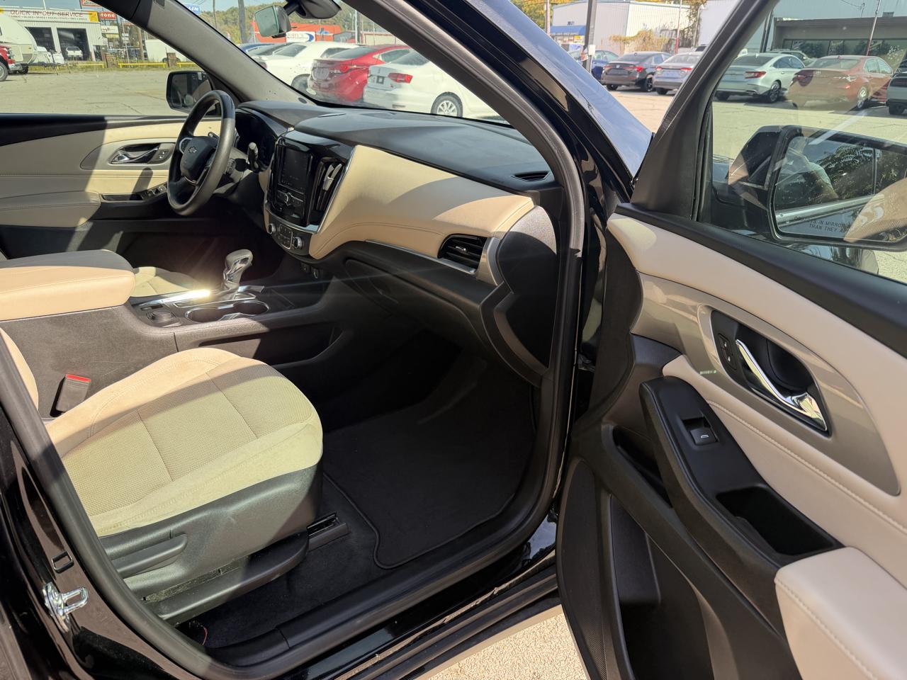 Chevrolet Traverse LS FWD 2023