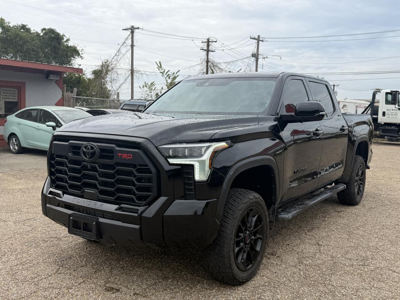Toyota Tundra Limited CrewMax 4WD 2024