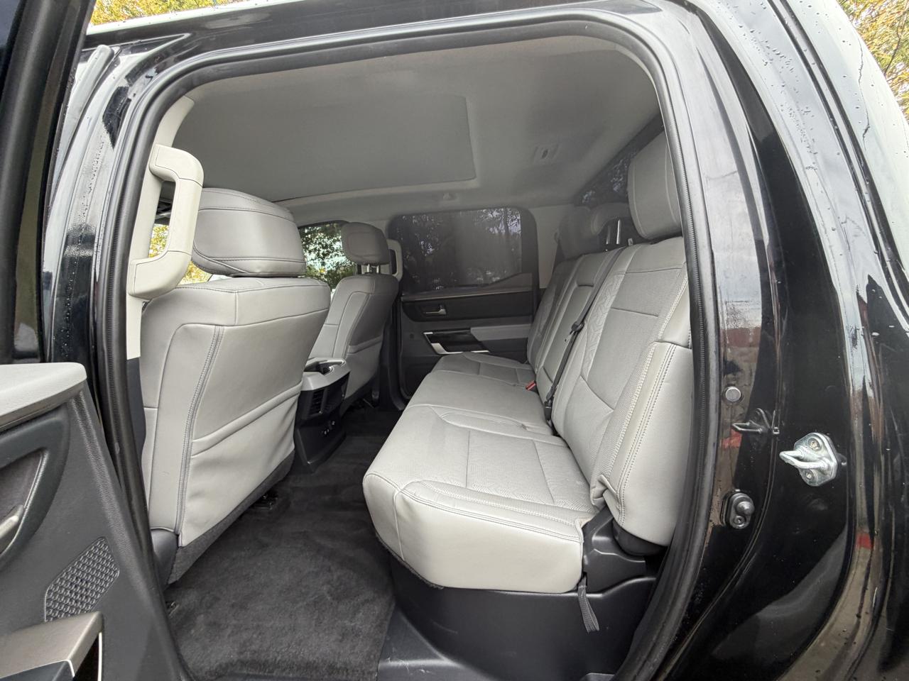 Toyota Tundra Limited CrewMax 4WD 2024