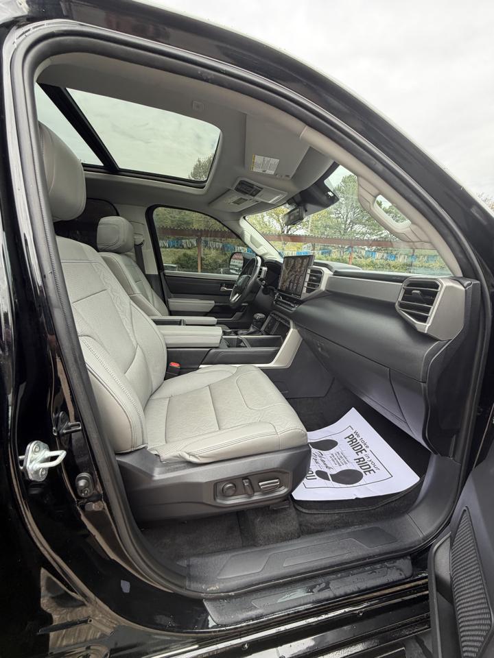 Toyota Tundra Limited CrewMax 4WD 2024