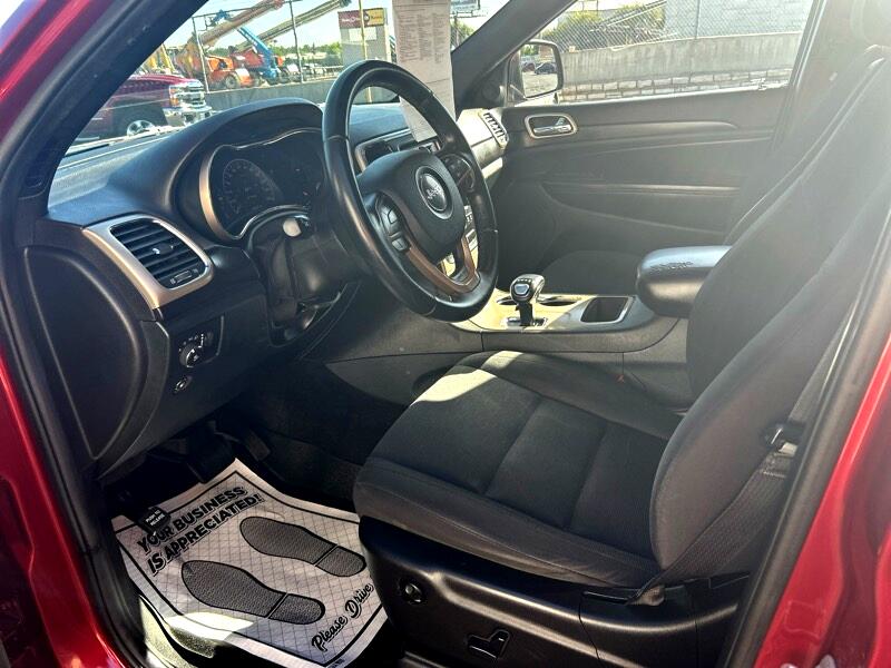 Jeep Grand Cherokee Laredo 4WD 2014 Jeep Grand Cherokee Laredo 4WD 2014