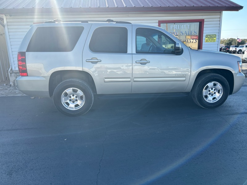 2013 Chevrolet Tahoe LS 2WD