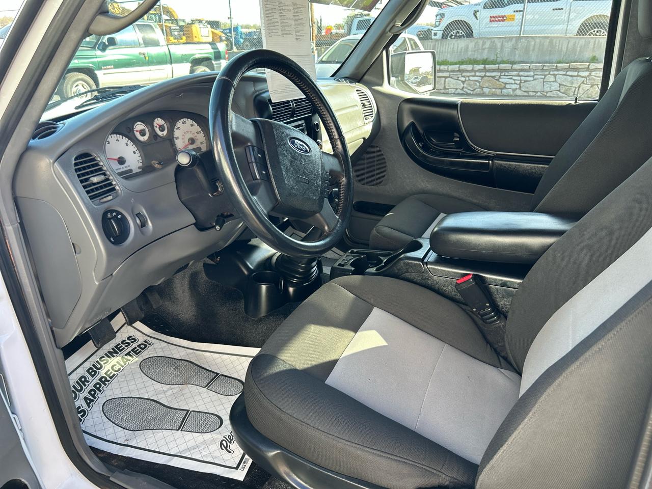 Ford Ranger Sport SuperCab 4-Door 4WD 2011