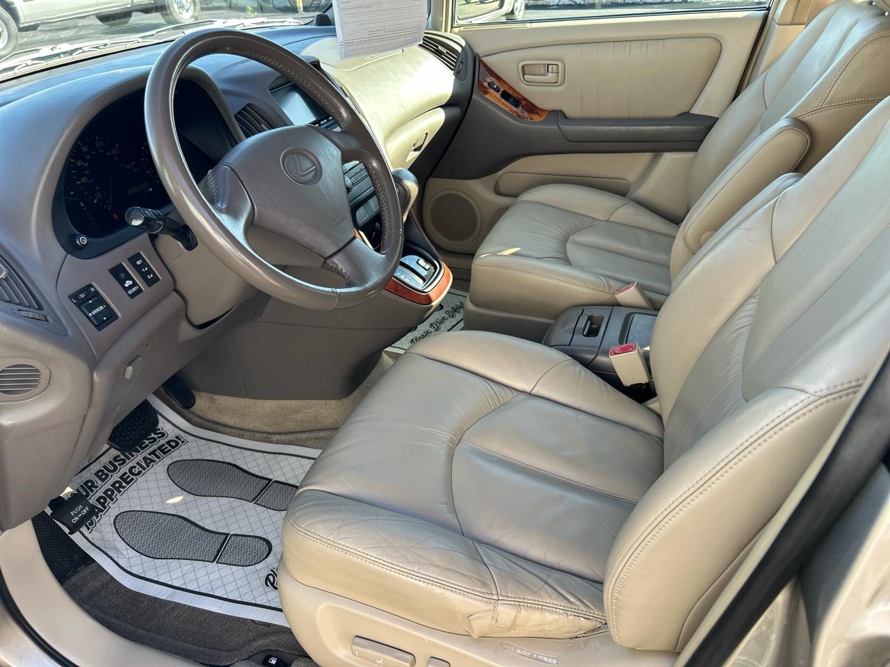Lexus RX 300  1999