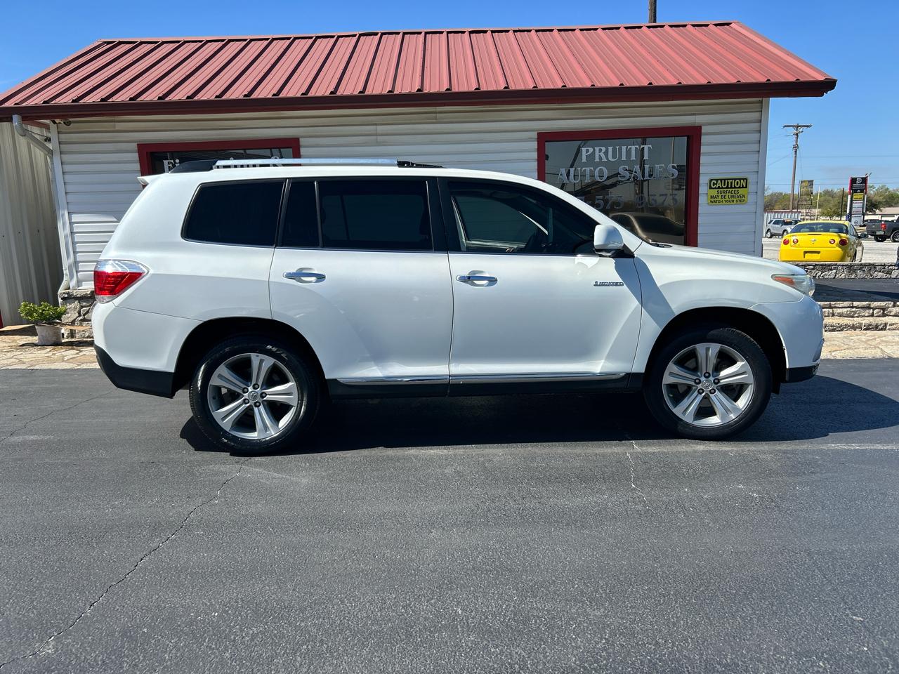 Toyota Highlander Limited 2WD 2013
