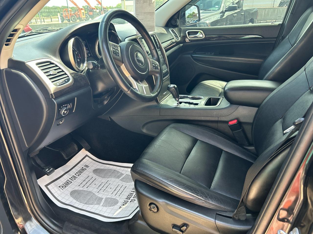 Jeep Grand Cherokee Laredo 4WD 2013