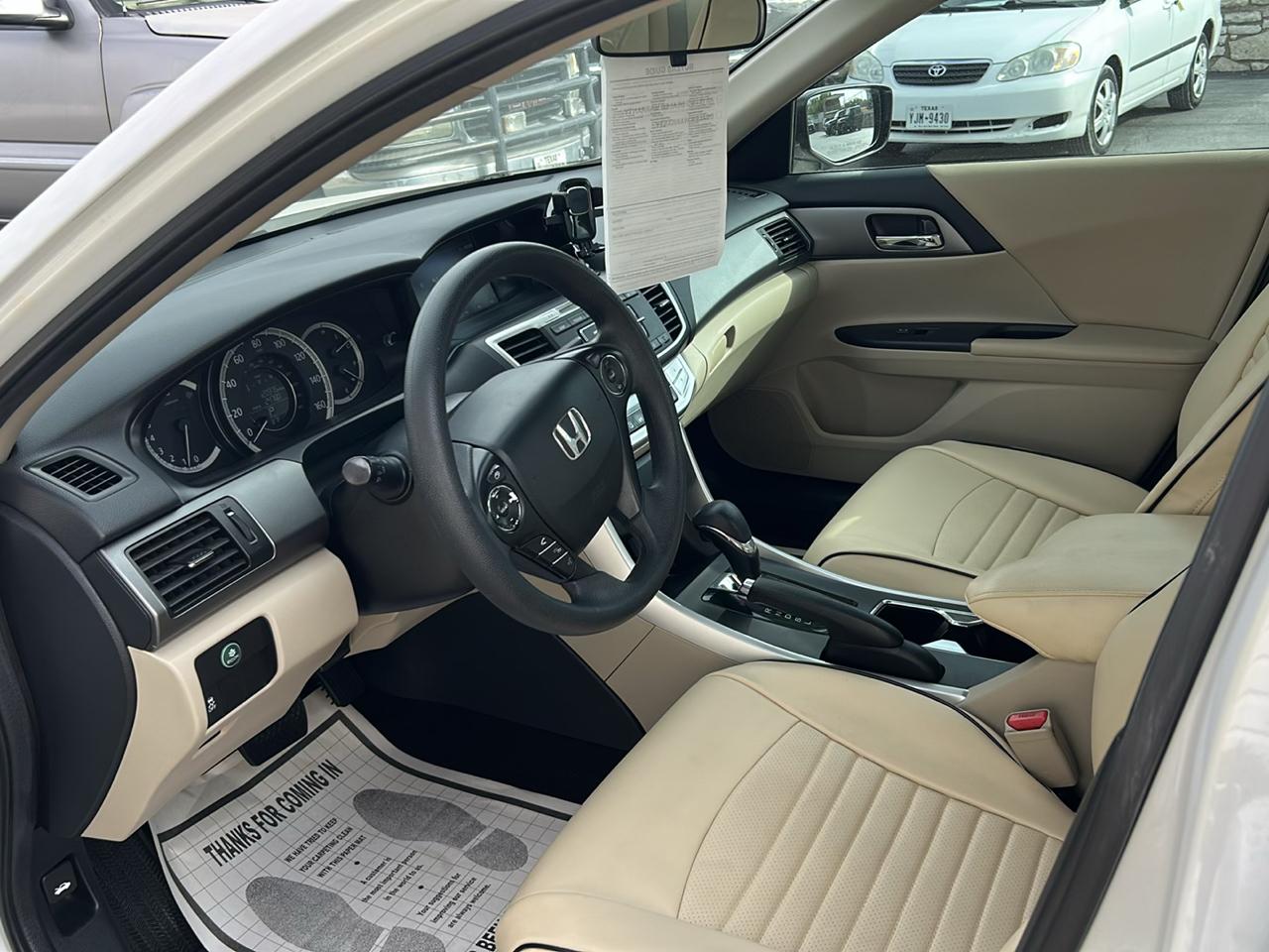 Honda Accord LX Sedan CVT 2013