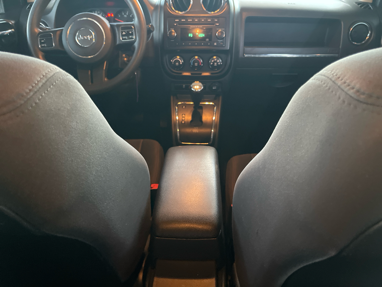 Jeep Compass 4WD 4dr Sport 2012