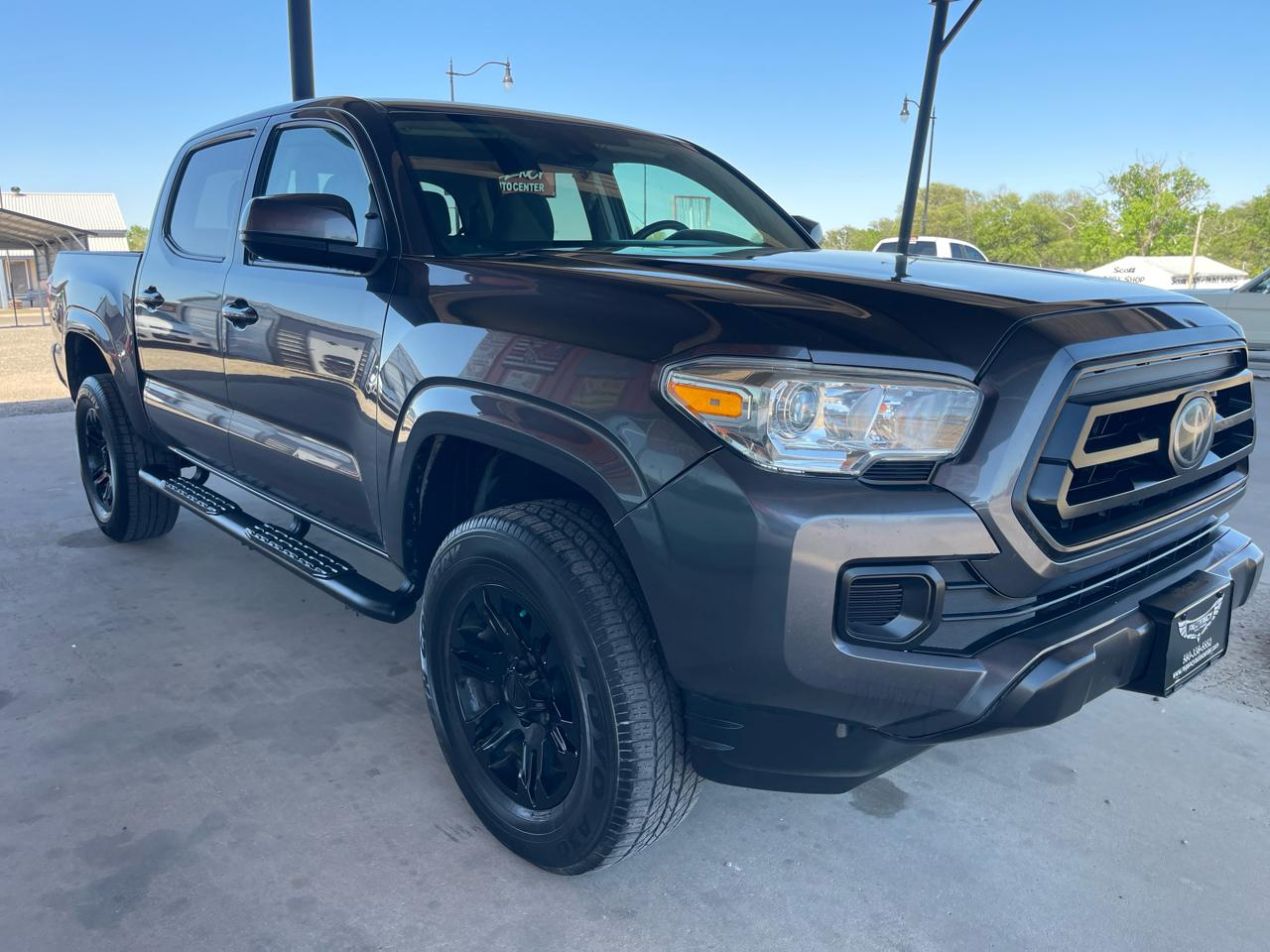Toyota Tacoma 2WD SR Double Cab 5' Bed I4 AT (Natl) 2022