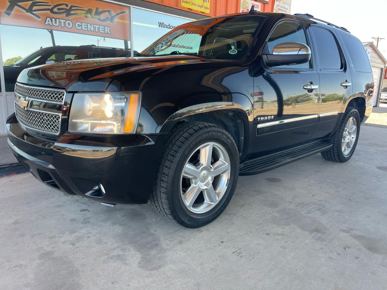 Chevrolet Tahoe 2WD 4dr 1500 LTZ 2011