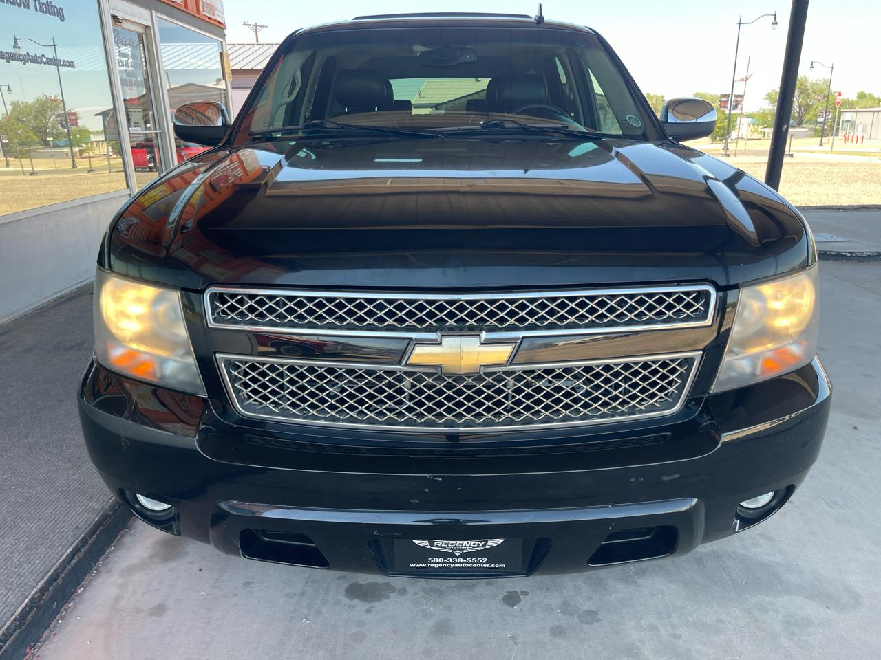 Chevrolet Tahoe 2WD 4dr 1500 LTZ 2011