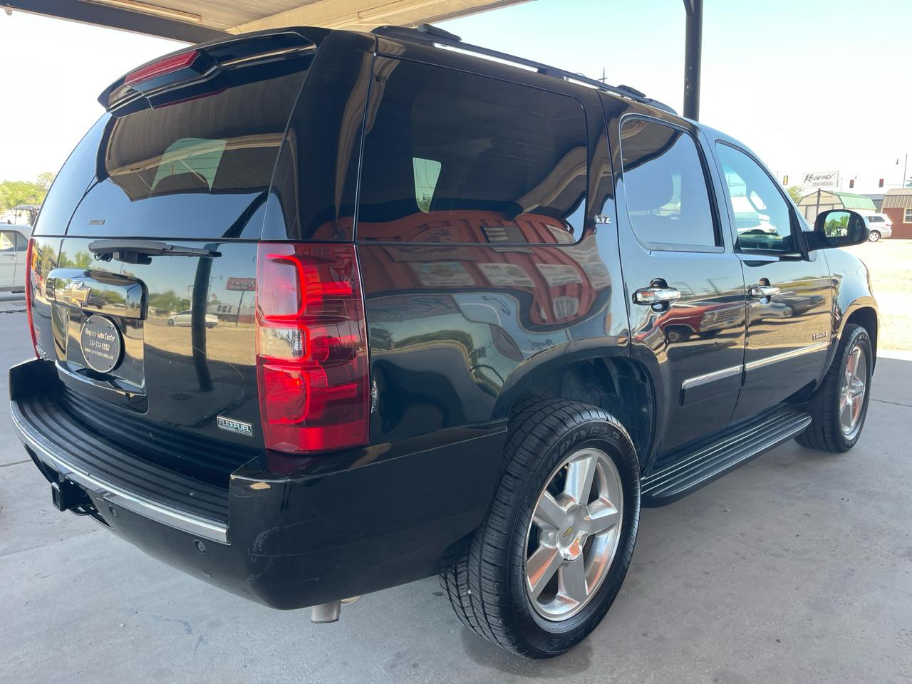 Chevrolet Tahoe 2WD 4dr 1500 LTZ 2011