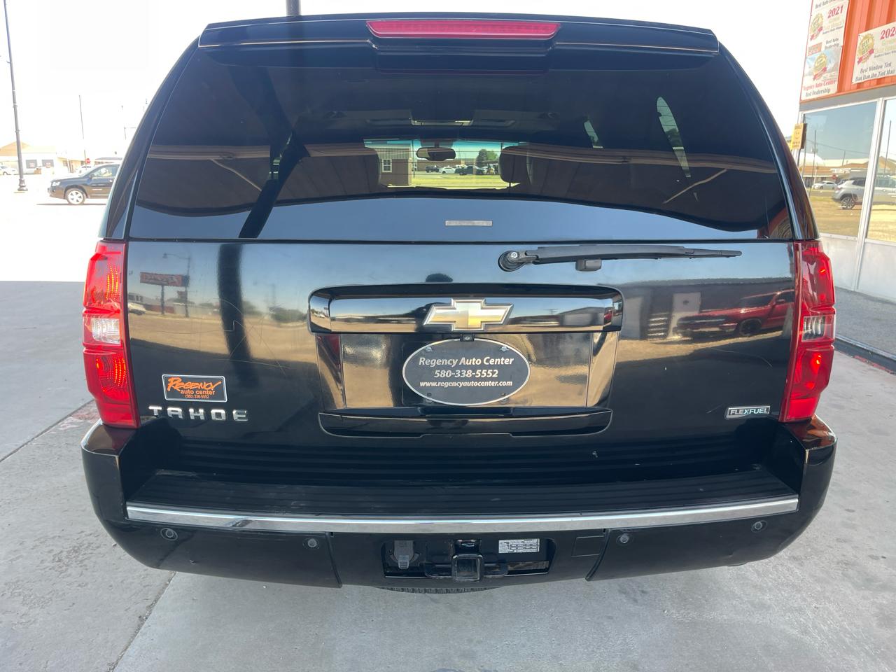 Chevrolet Tahoe 2WD 4dr 1500 LTZ 2011
