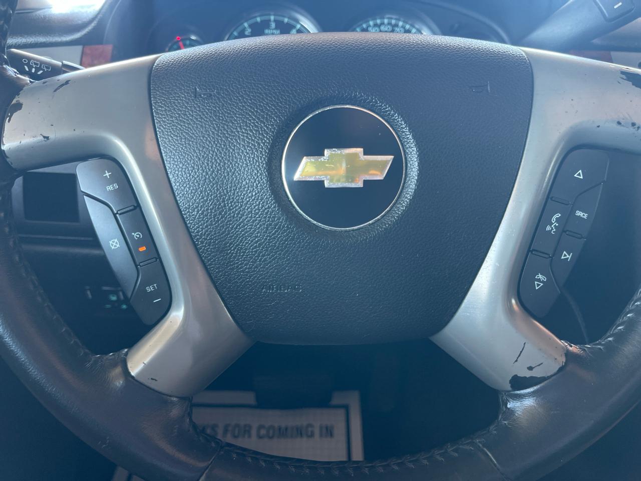 Chevrolet Tahoe 2WD 4dr 1500 LTZ 2011
