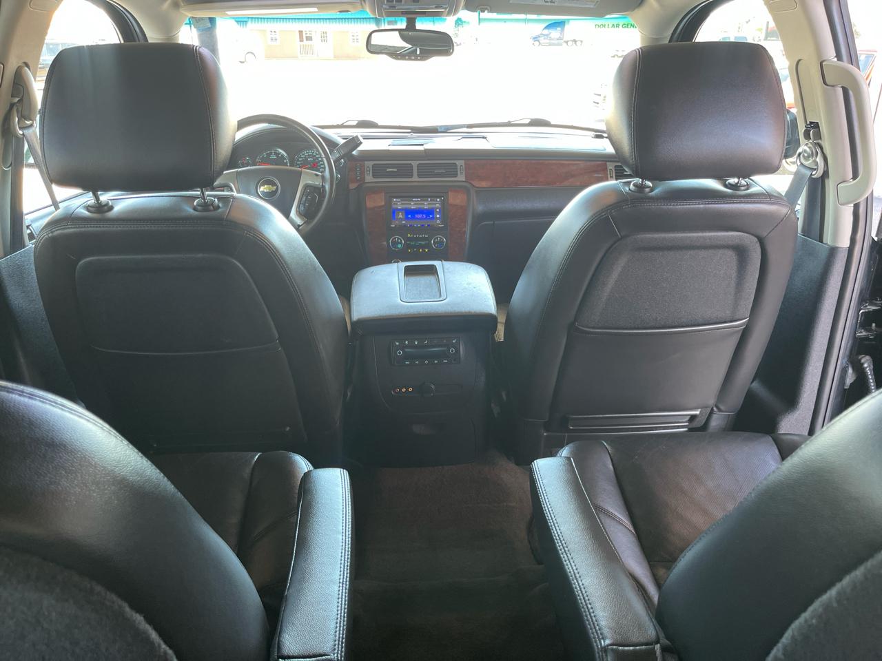 Chevrolet Tahoe 2WD 4dr 1500 LTZ 2011