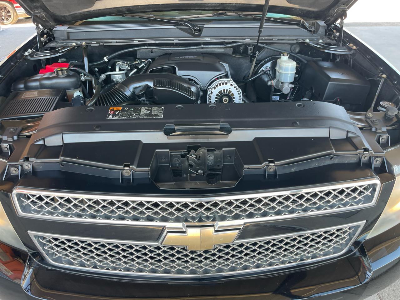 Chevrolet Tahoe 2WD 4dr 1500 LTZ 2011