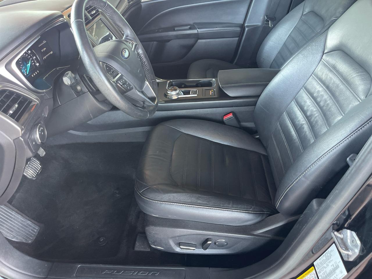Ford Fusion SE FWD 2017