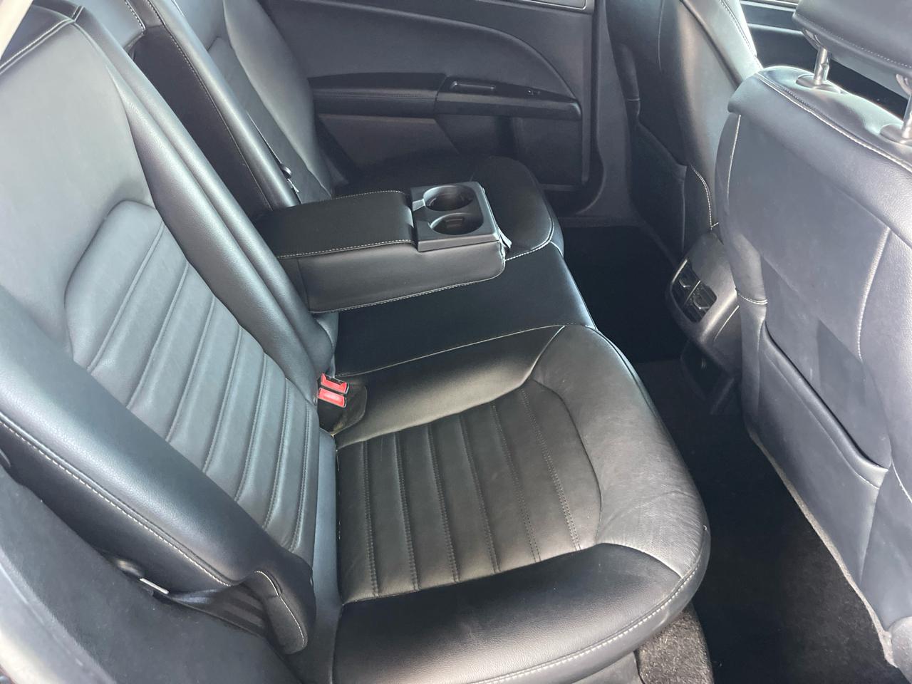 Ford Fusion SE FWD 2017