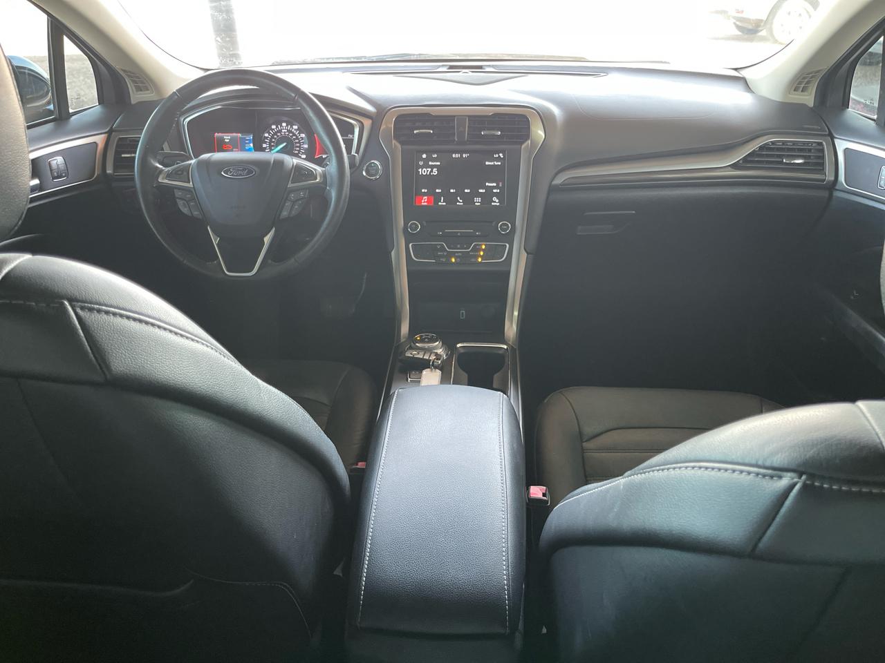 Ford Fusion SE FWD 2017