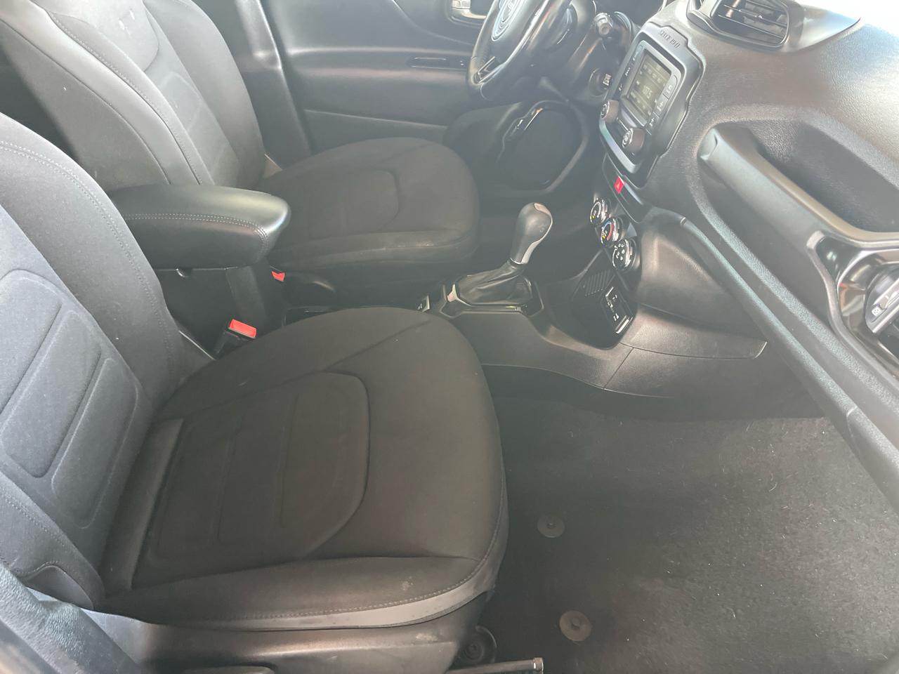 Jeep Renegade Altitude FWD 2017