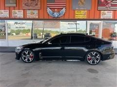 2020 Kia Stinger 